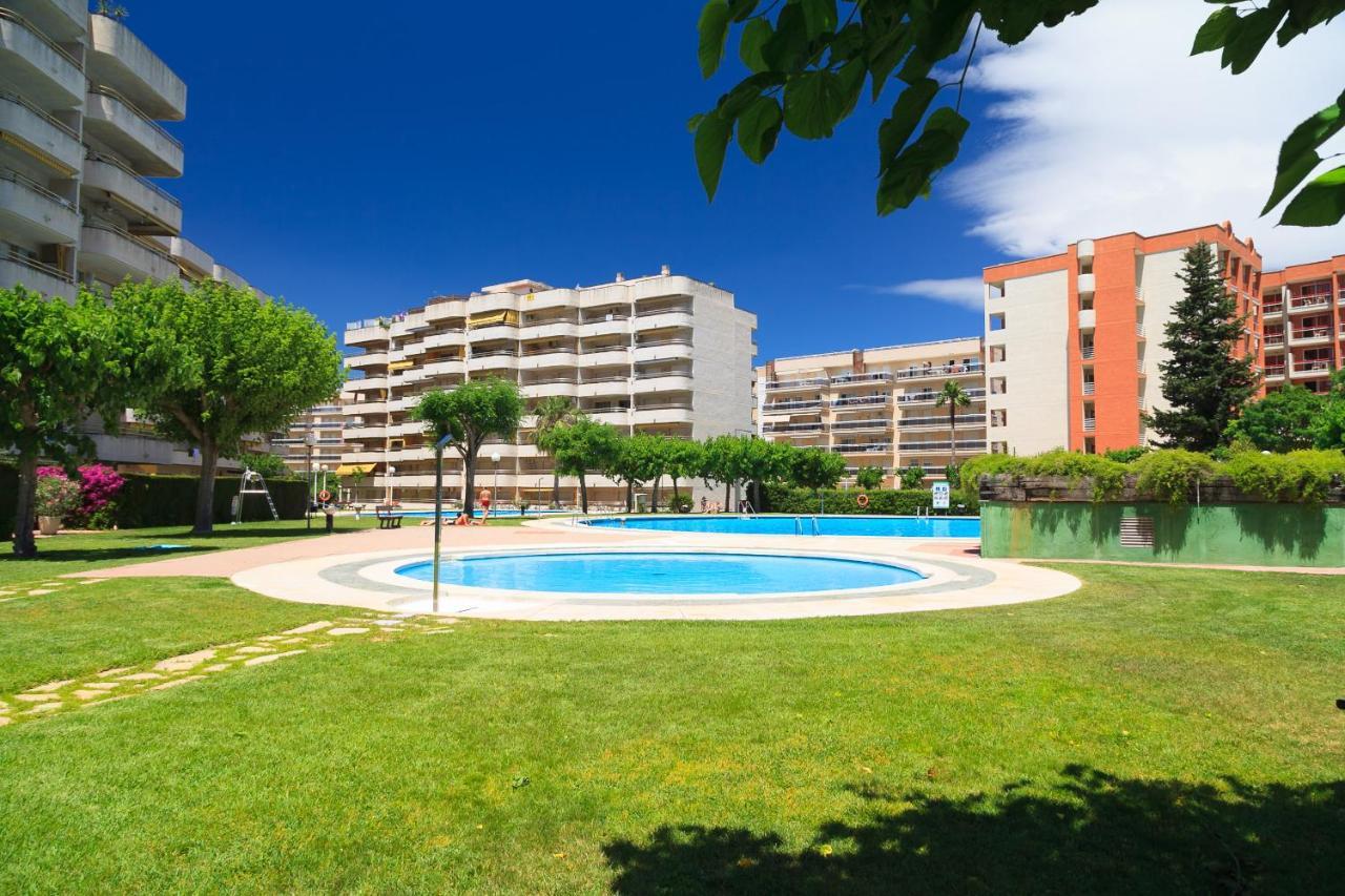 Uhc Rhin-Danubio Apartments Салоу Екстериор снимка