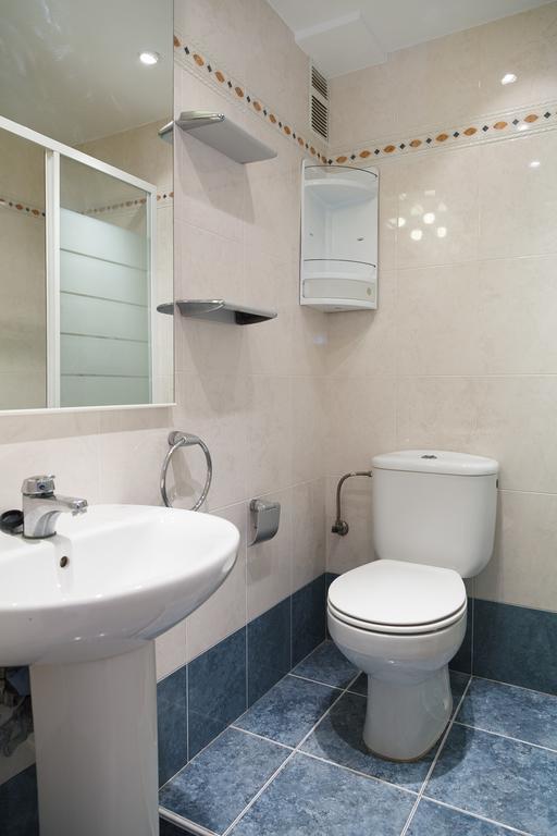 Uhc Rhin-Danubio Apartments Салоу Екстериор снимка