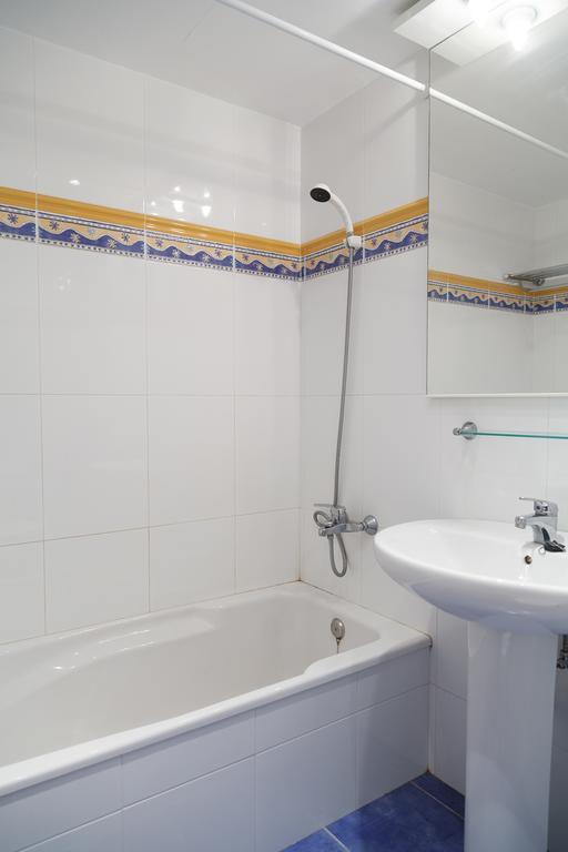 Uhc Rhin-Danubio Apartments Салоу Екстериор снимка